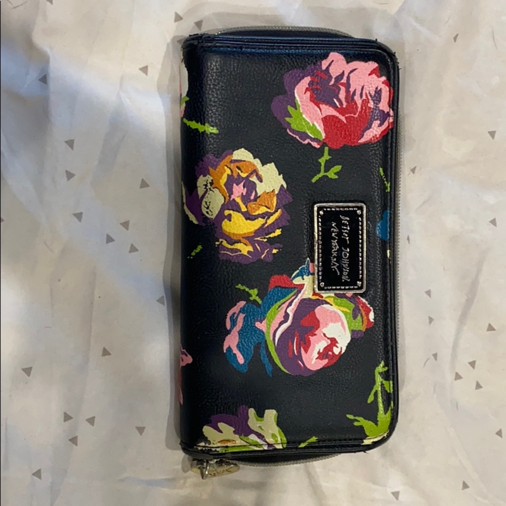 Wallet